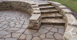 Профессиональная укладка тротуарного камня и плитки в Кохме в октябре